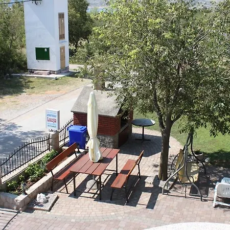 Starigrad 6606c *
